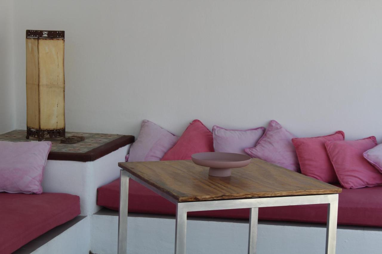 Fonduq Estudios Tarifa Extérieur photo